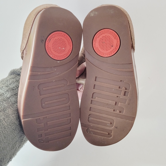 Fit Flop Cha Cha Beaded Fringe Thong Style Sandals - Picture 4 of 7